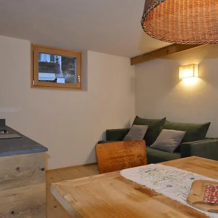 Apartment Dolomiti Charme *